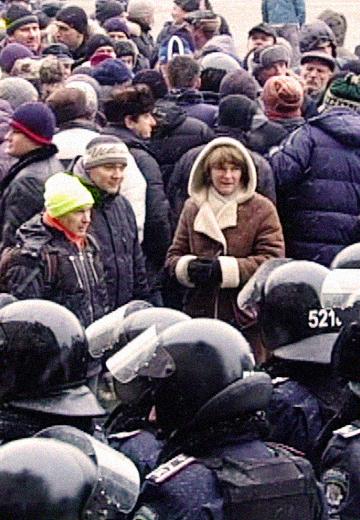 Night clashes on Euromaidan