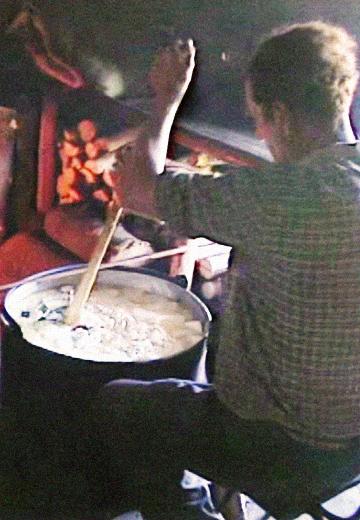 Як готують гуцульський сир