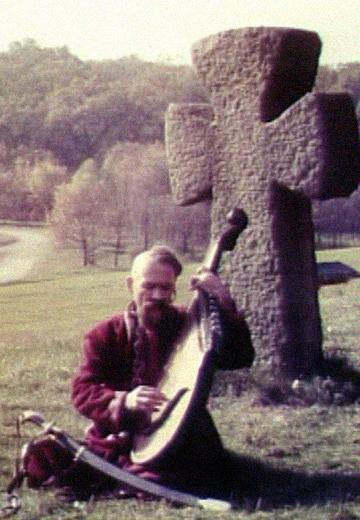 "Glorious Cossack Life": The Folk Image of a Cossack