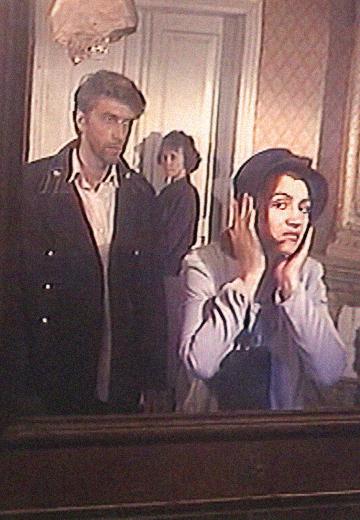 "Apartment in the Alley" by Mykola Khvylovy