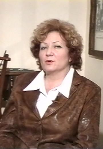 "Сторінки поезії": Ніна Шмурікова