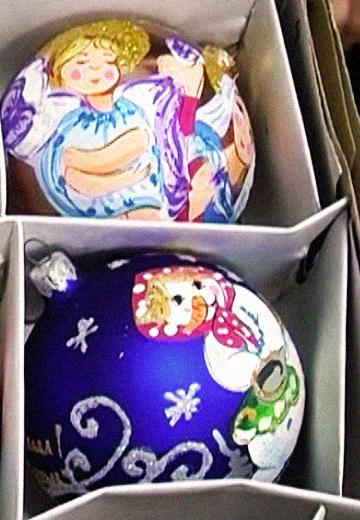 Новорічні прикраси, 2013 рік