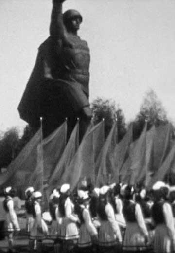 Chronicle of 1985: "Victory Day"