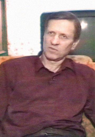 Поет-пісняр Мирослав Воньо