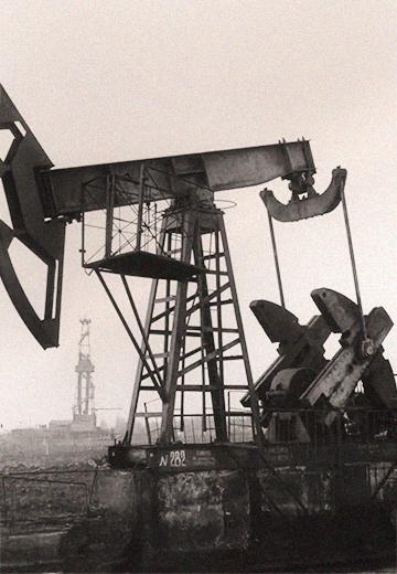 "Стрибок у глиб землі": видобуток нафти, 1974 рік
