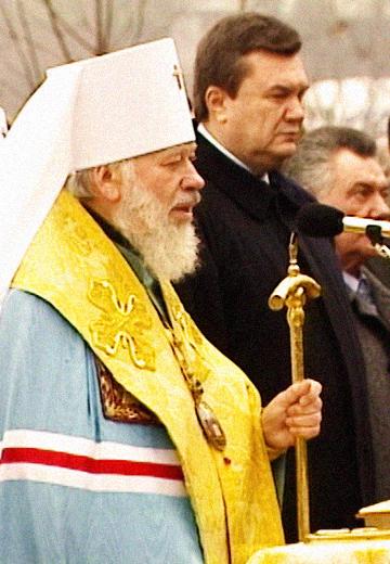 Prayer service at the monument to Volodymyr the Great