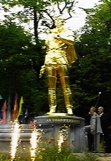 Monument to Anatoliy Solovyanenko in Donetsk