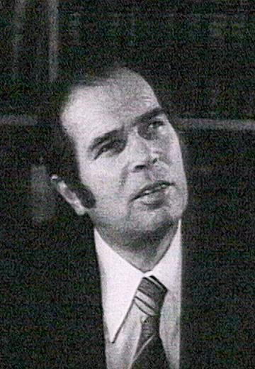 Poet Vasyl Yukhymovych recites his poems