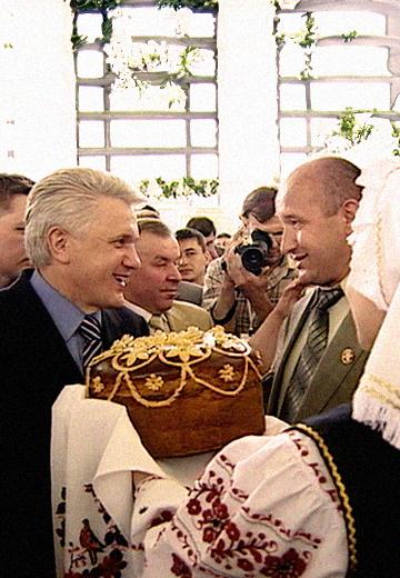 Volodymyr Lytvyn at "Agro-2004"