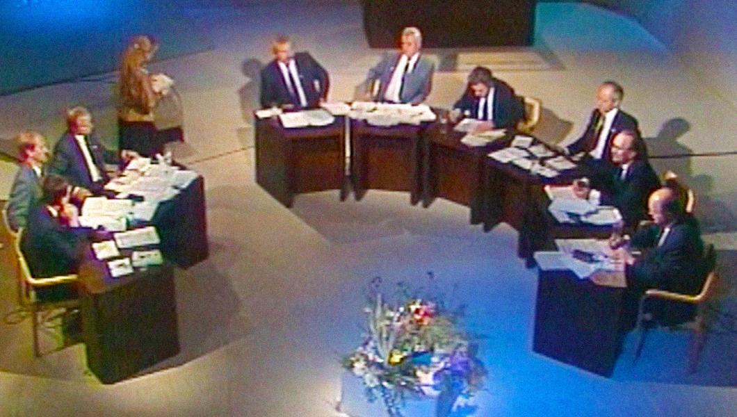 TV debate between presidential candidates: 1991