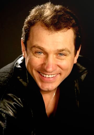 Anatoliy Hnatiuk: actor, singer and TV presenter