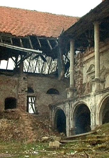 Поморянський замок в аварійному стані