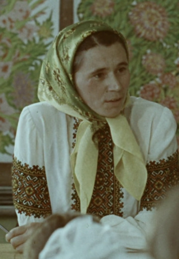 "Тільки квіти": Параска Хома