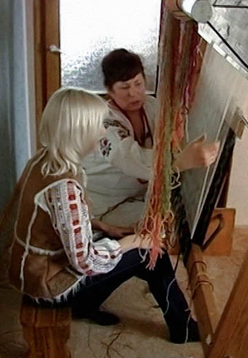 Master class of carpet weaving