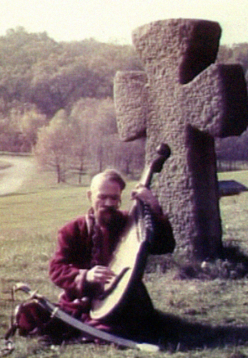 "Glorious Cossack Life": The Folk Image of a Cossack