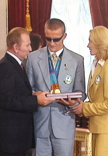 Leonid Kuchma awards Paralympians