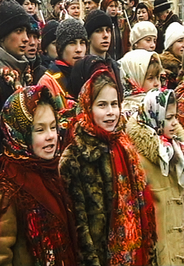 Installation of the Christmas Santa Claus in Lviv