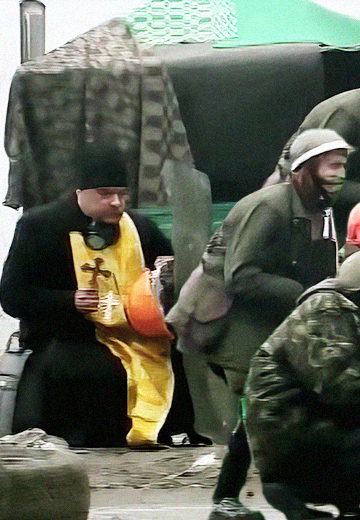 “Spiritual guard”: priests on the Maidan