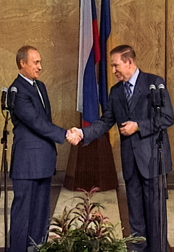 70th anniversary of Dnipro Hydropower Plant: meeting between Kuchma and putin 