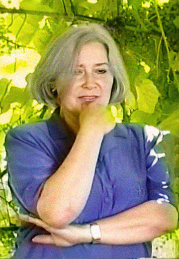 "Святковий ренесанс": Олександра Теліженко