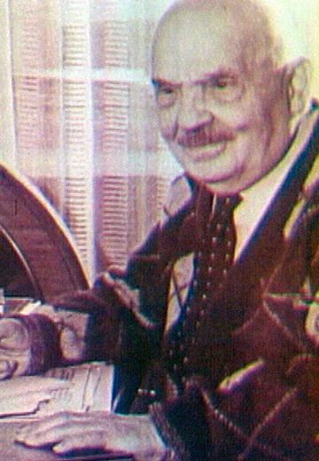 Гнат Юра "Життя і сцена"