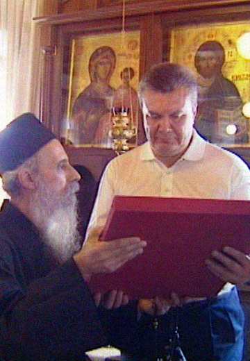 Візит Віктора Януковича на Афон