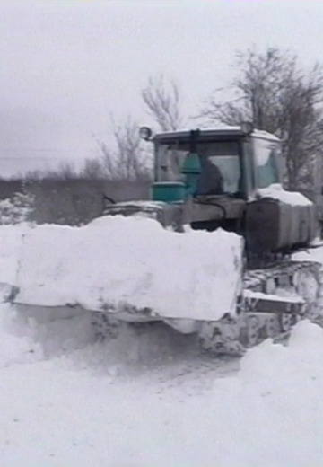 Snow-covered Luhansk: 2005 
