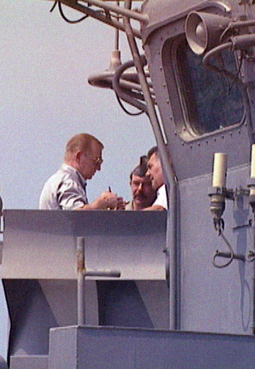 Kuchma in Sevastopol on Navy Day, 1999