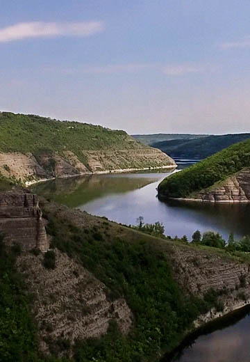 Podilski Tovtry Nature Reserve: Vrublivtsi village